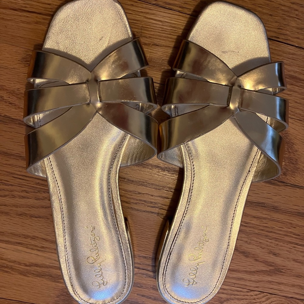 Lilly Pulitzer Gold Shoes Size 9